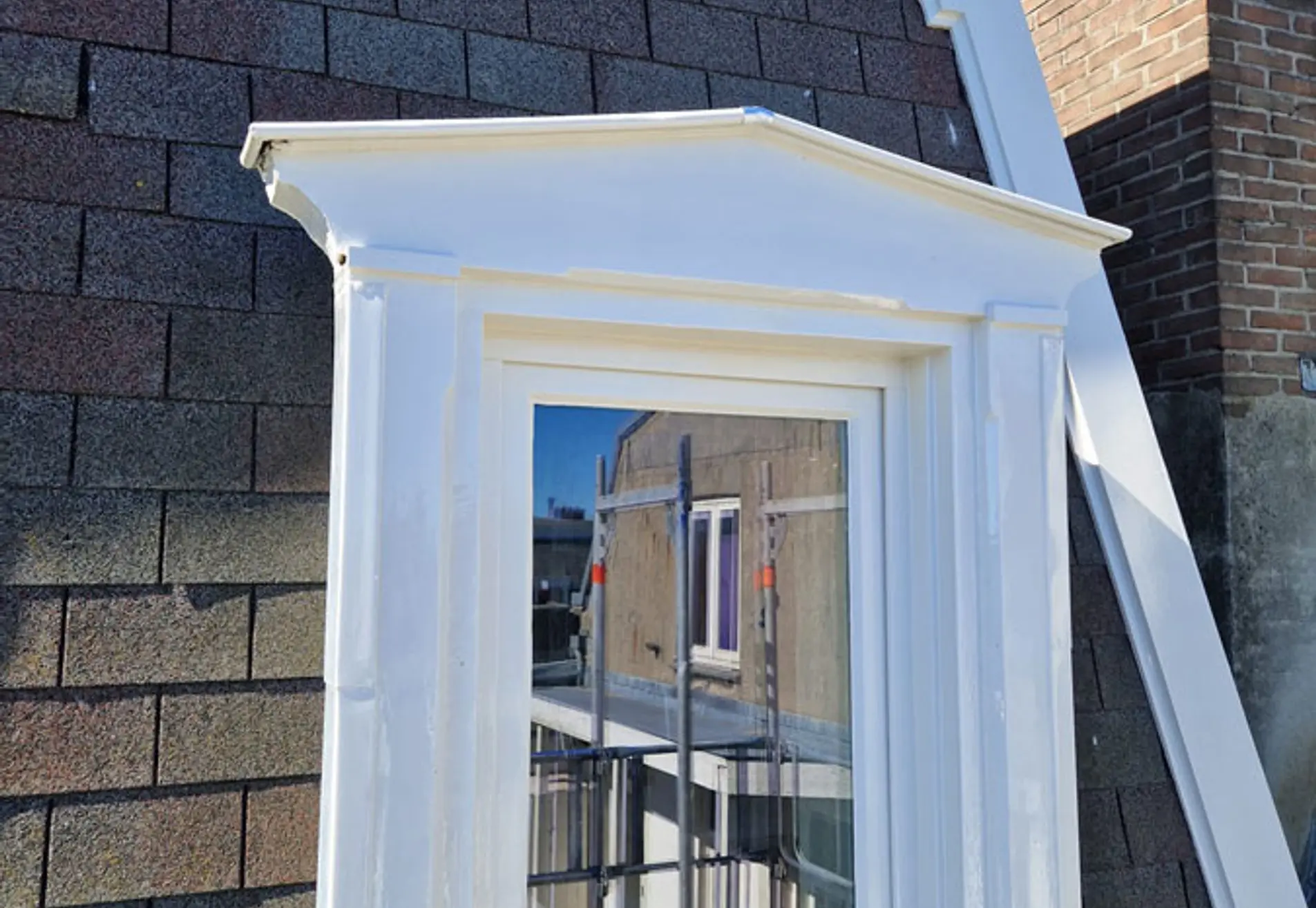 Mens-Zeist Warehouse