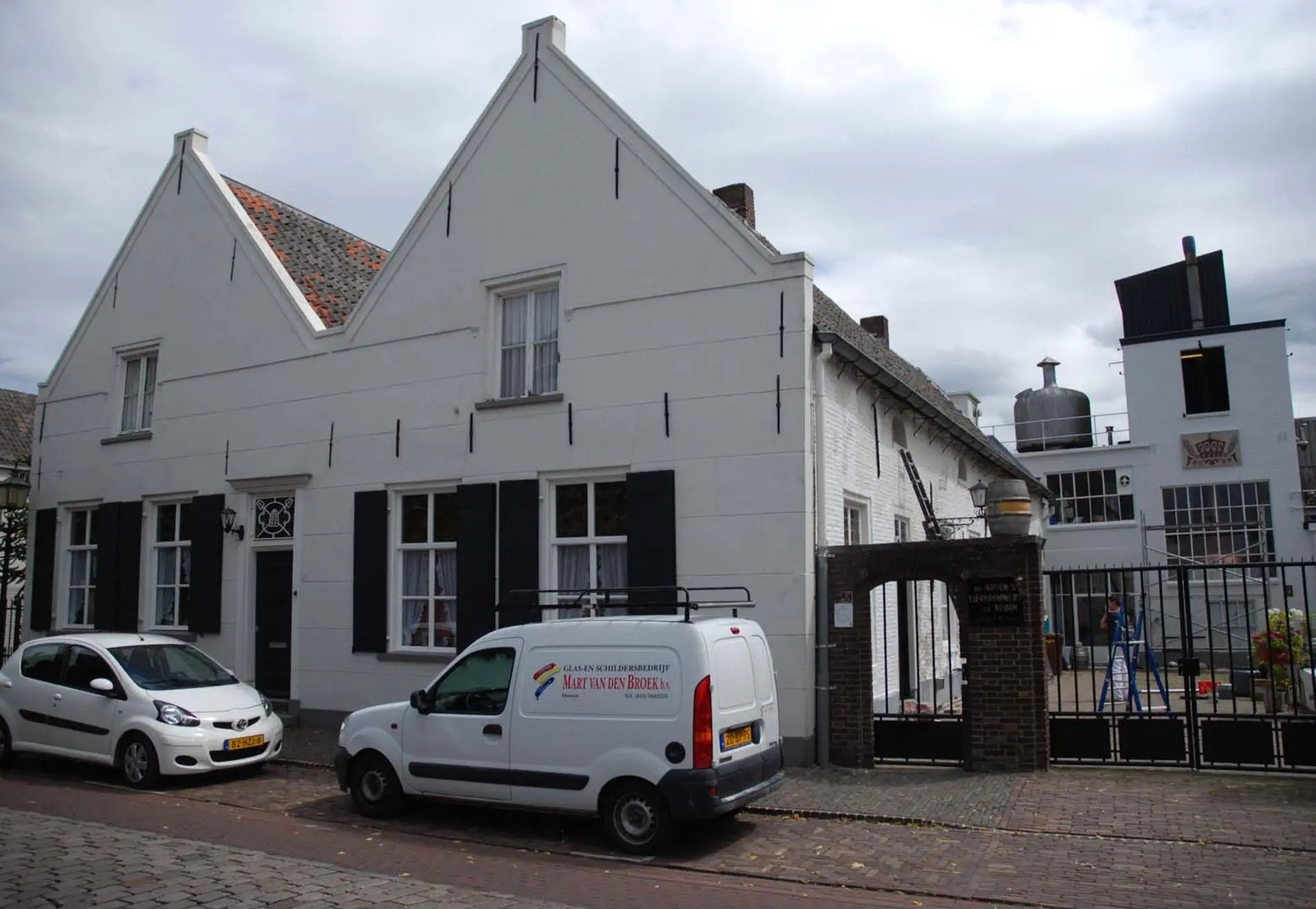 Glas- en schildersbedrijf Mart van den Broek BV