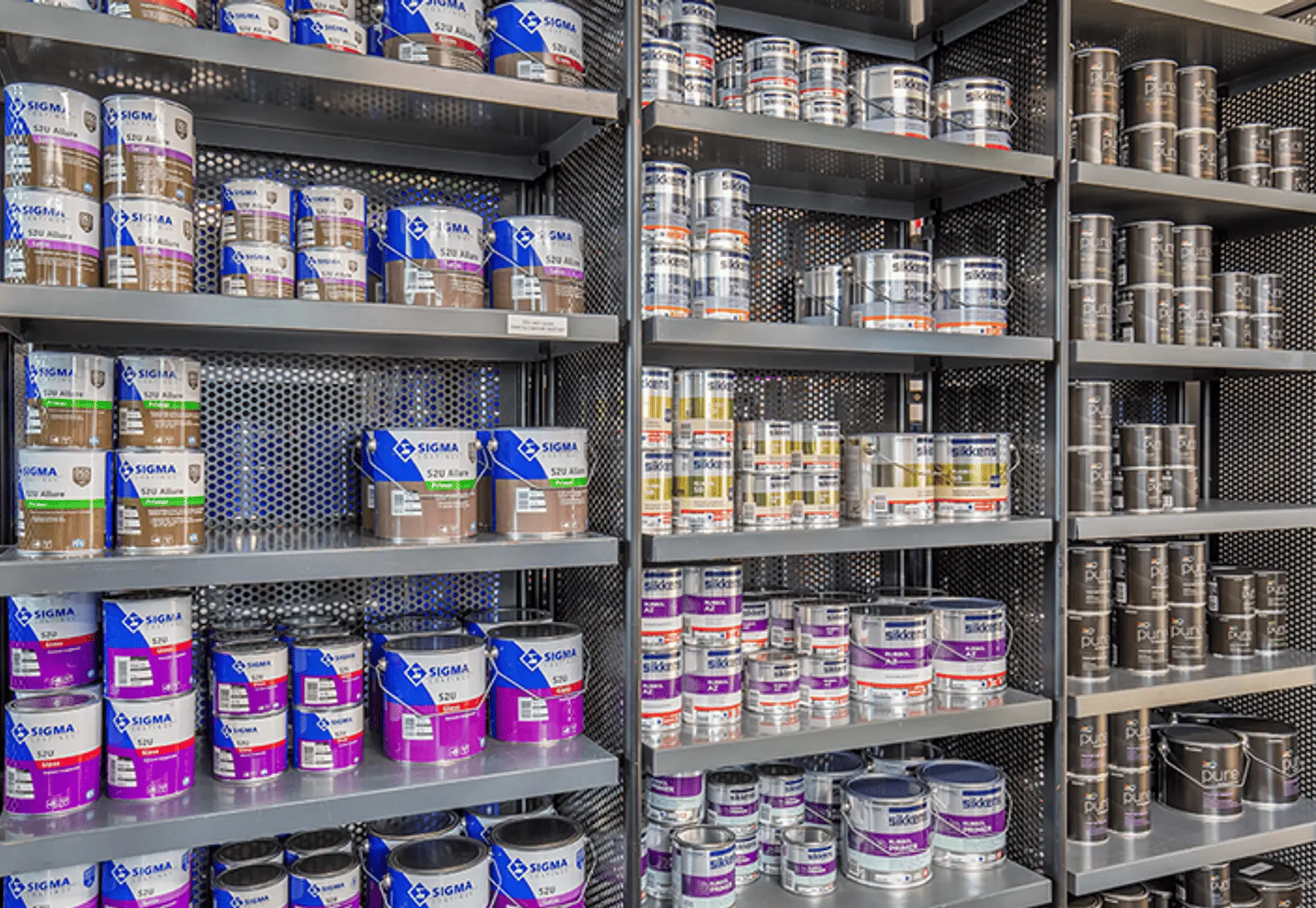 Verf behang in De Goorn