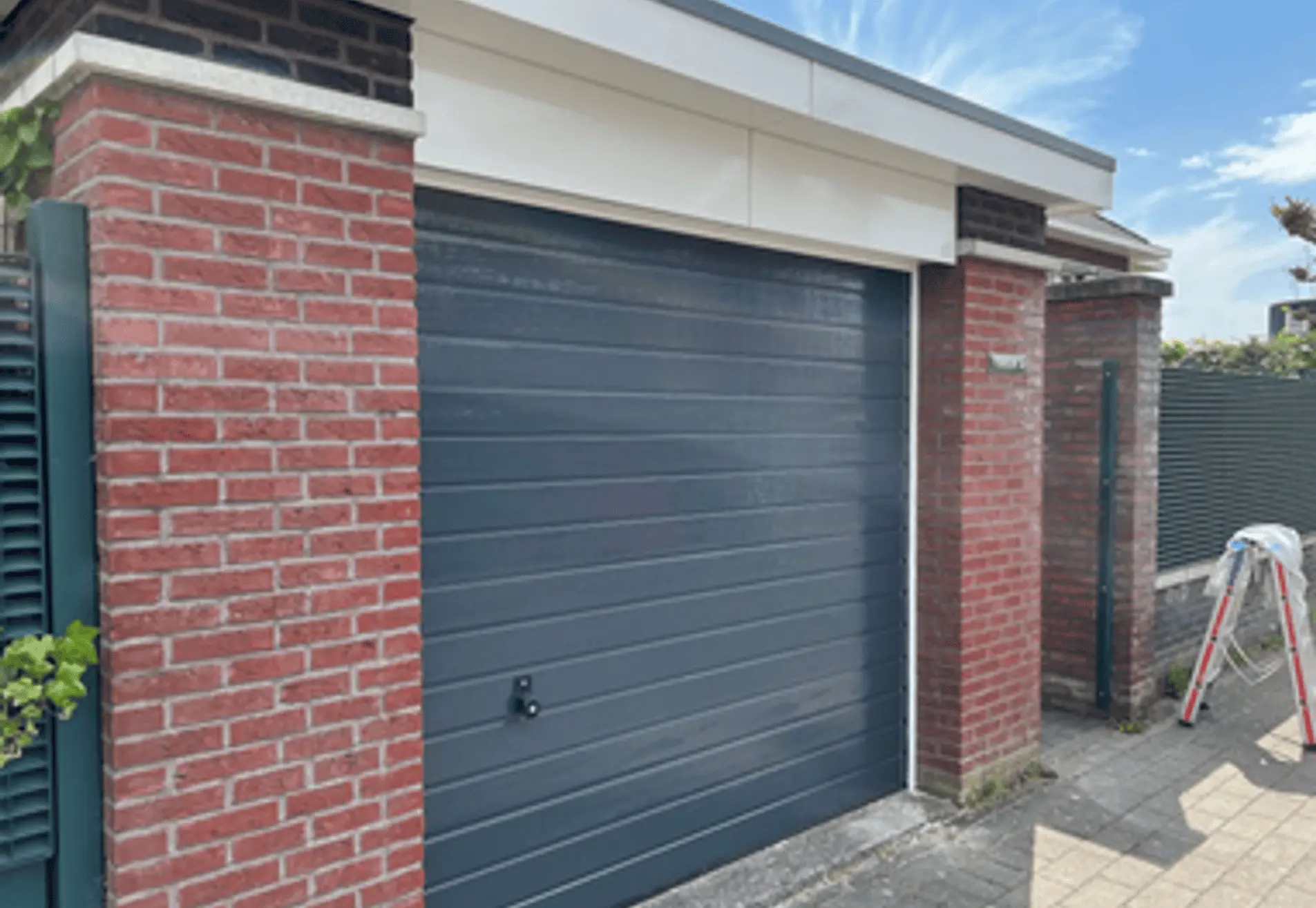 Garage deur schilderwerk Puremerend