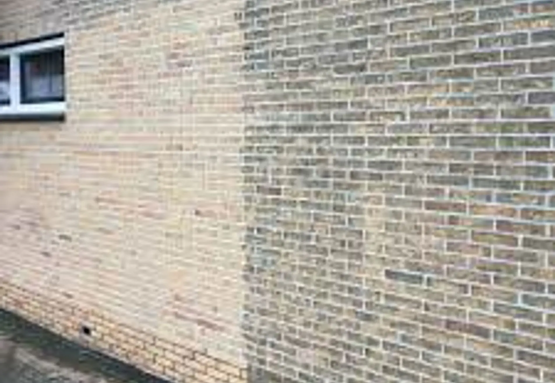 Tegels schoonspuiten