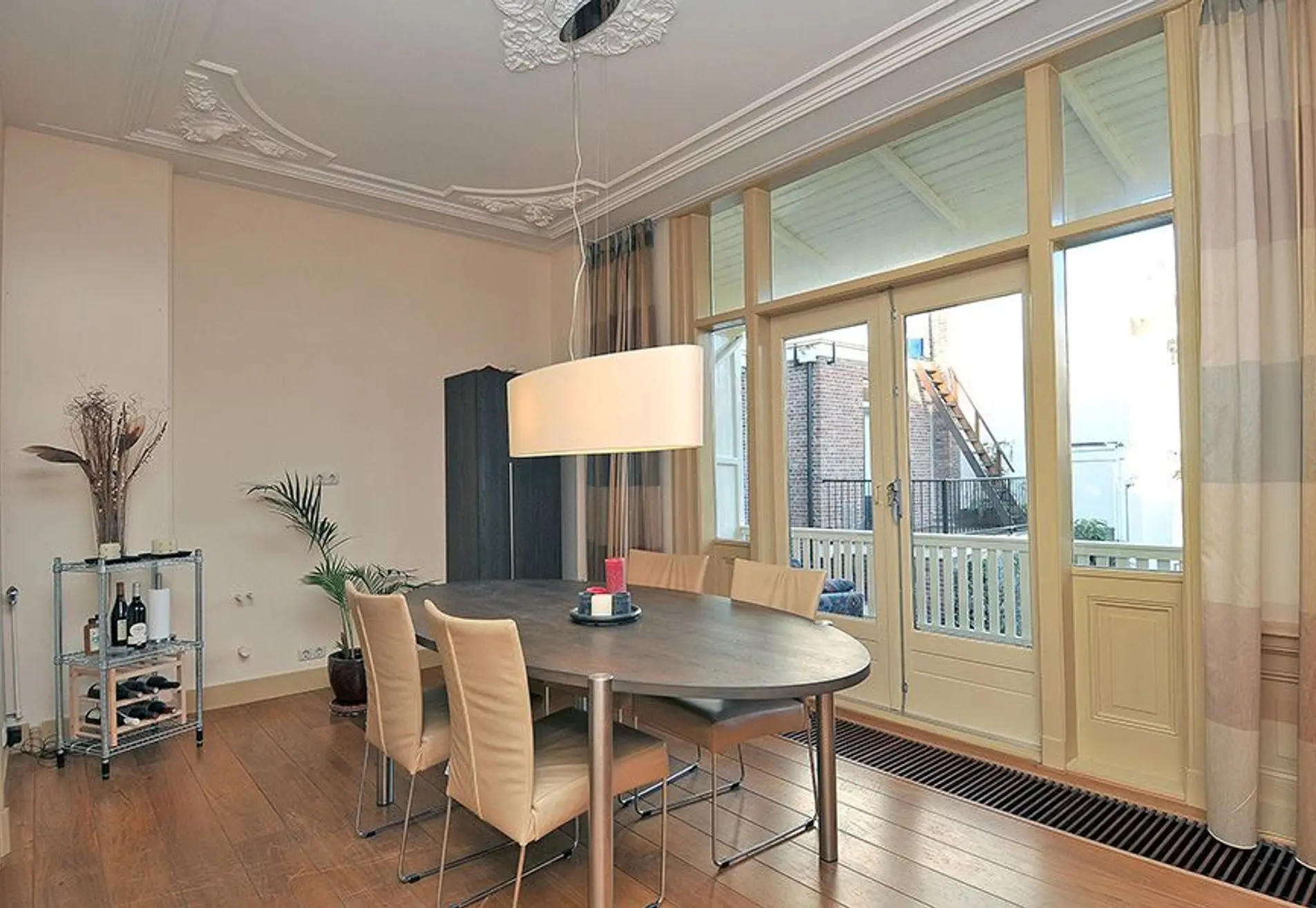 Schilders- en Timmerbedrijf J J van Oosterhout